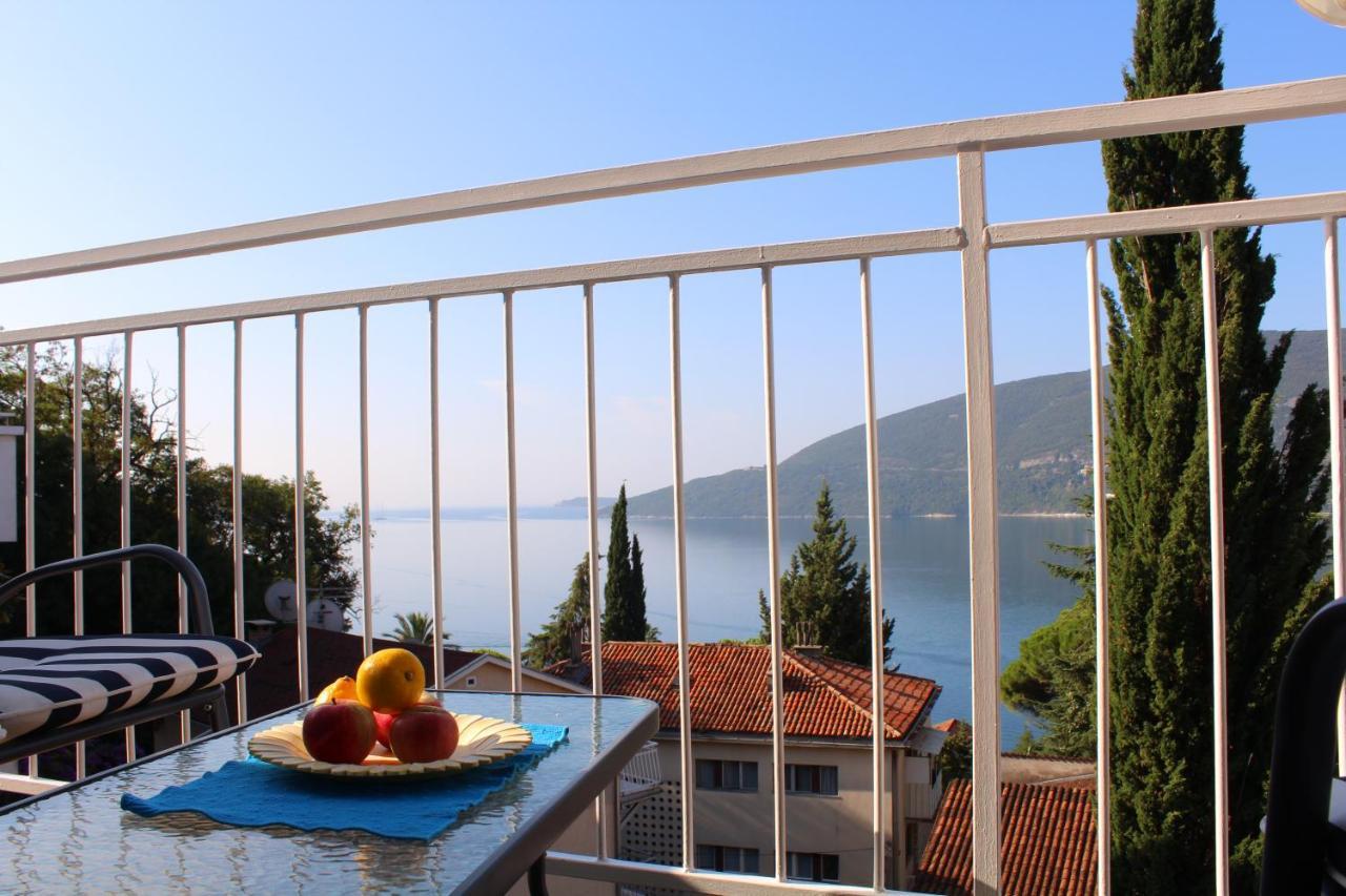Guest House Tomanovic Herceg Novi Eksteriør billede